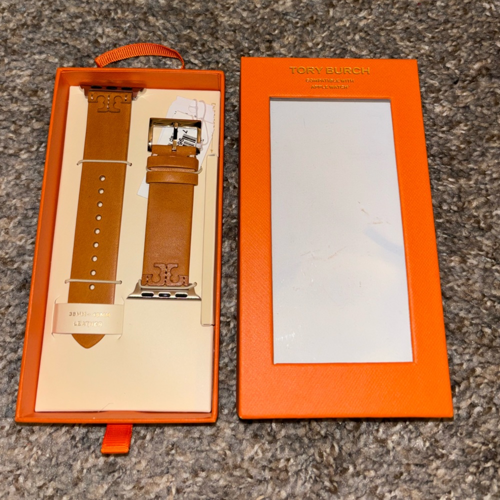 Tory Burch McGraw Leather Strap Apple Watch Band Case Size 38mm ~ 45mm TBS0100E